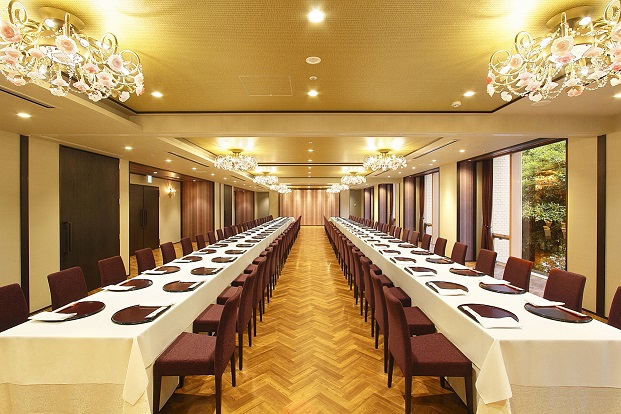 なだ万　高輪プライム店