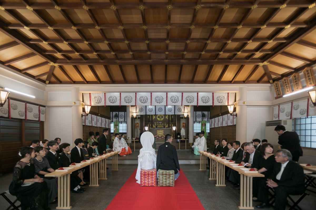 坐摩神社