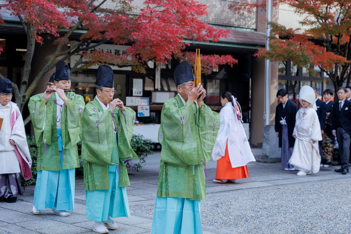 坐摩神社