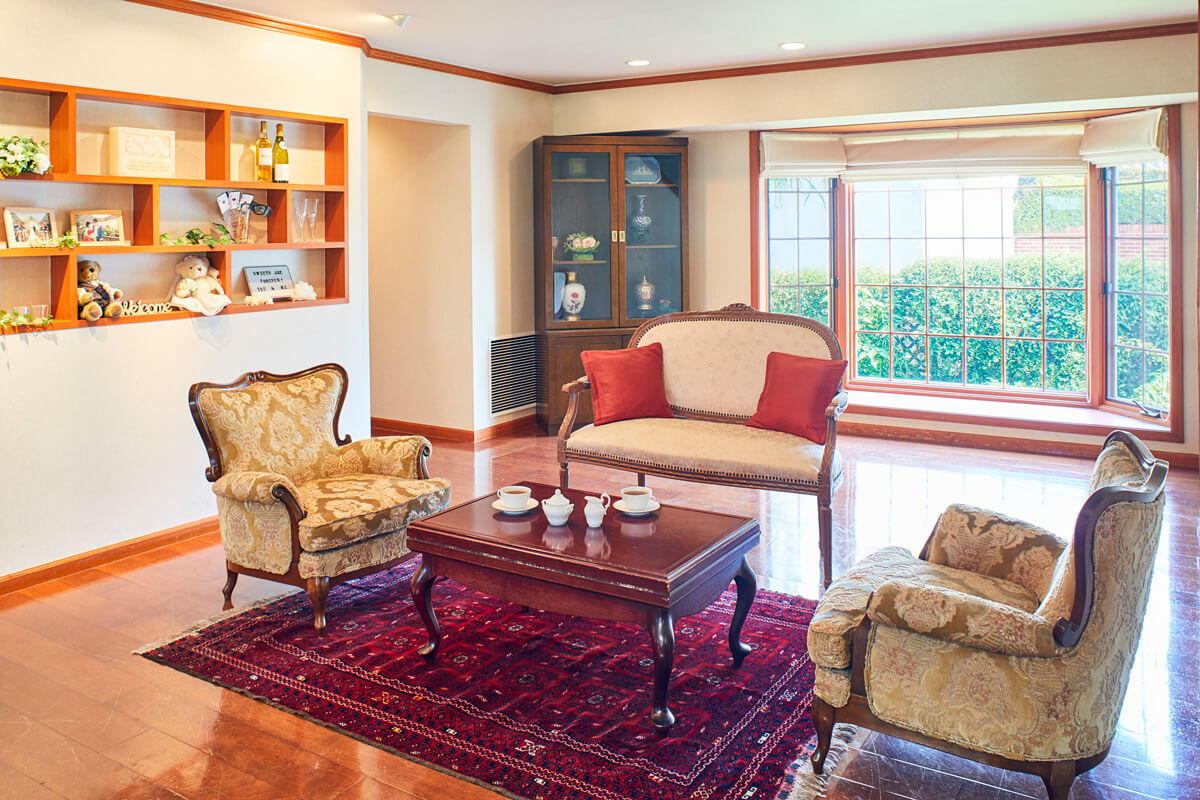 山手ヘレン記念教会/ザ・ローズレジデンス