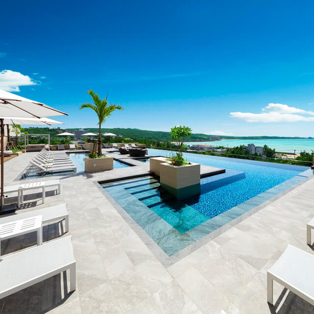 HIYORI オーシャンリゾート インフィニティプール