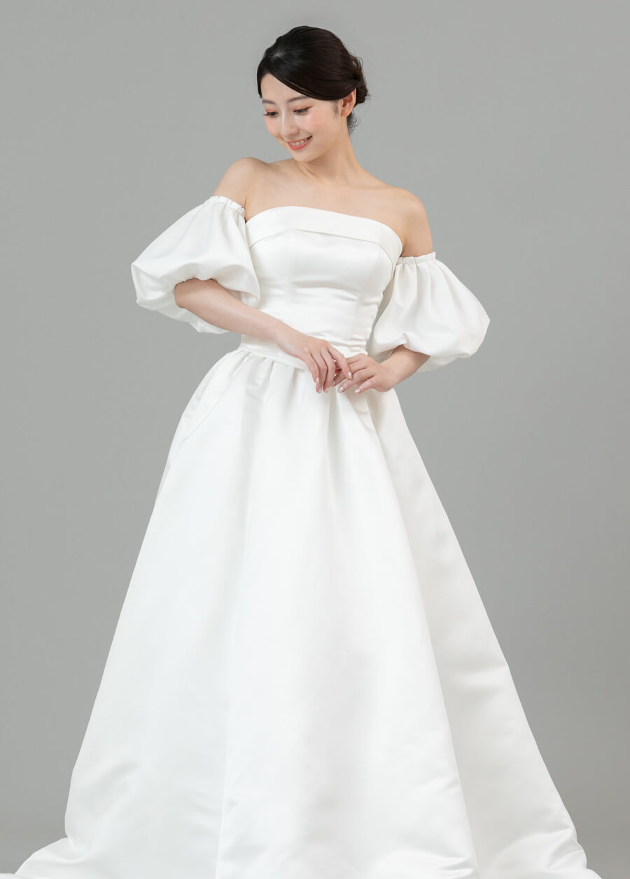 小さな結婚式オリジナルドレス