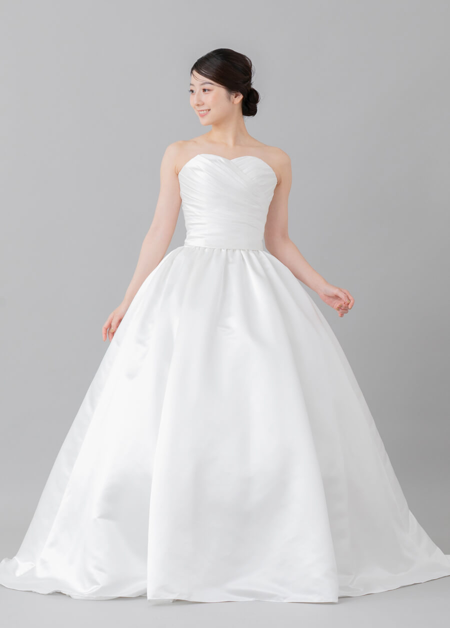 小さな結婚式オリジナルドレス
