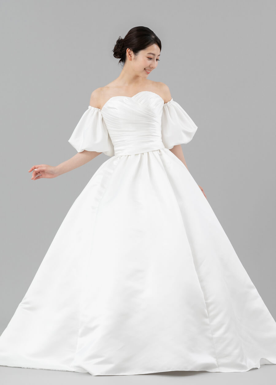 小さな結婚式オリジナルドレス