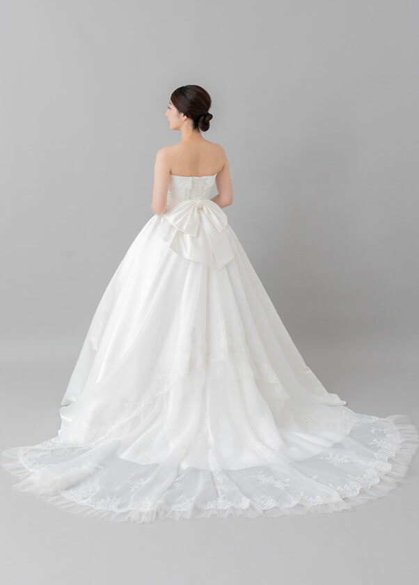 小さな結婚式オリジナルドレス