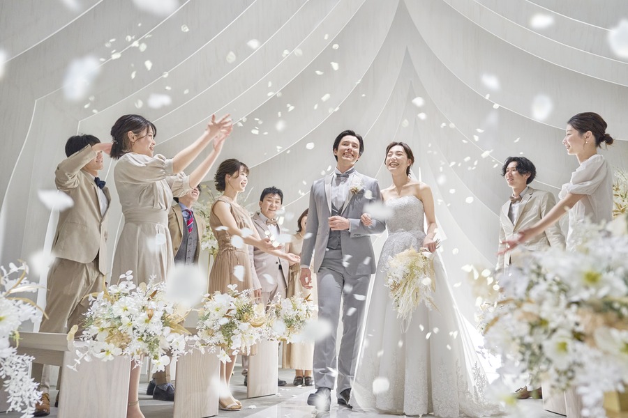 福岡・熊本・宮崎【スプリング・フェア開催】挙式0円プレゼント★6月までの結婚式がお得！(先着5組様限定)