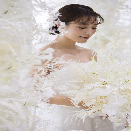 「1着目の衣装+小物の選びたい放題！ランクアップフリープラン登場」│少人数ホテルウエディング