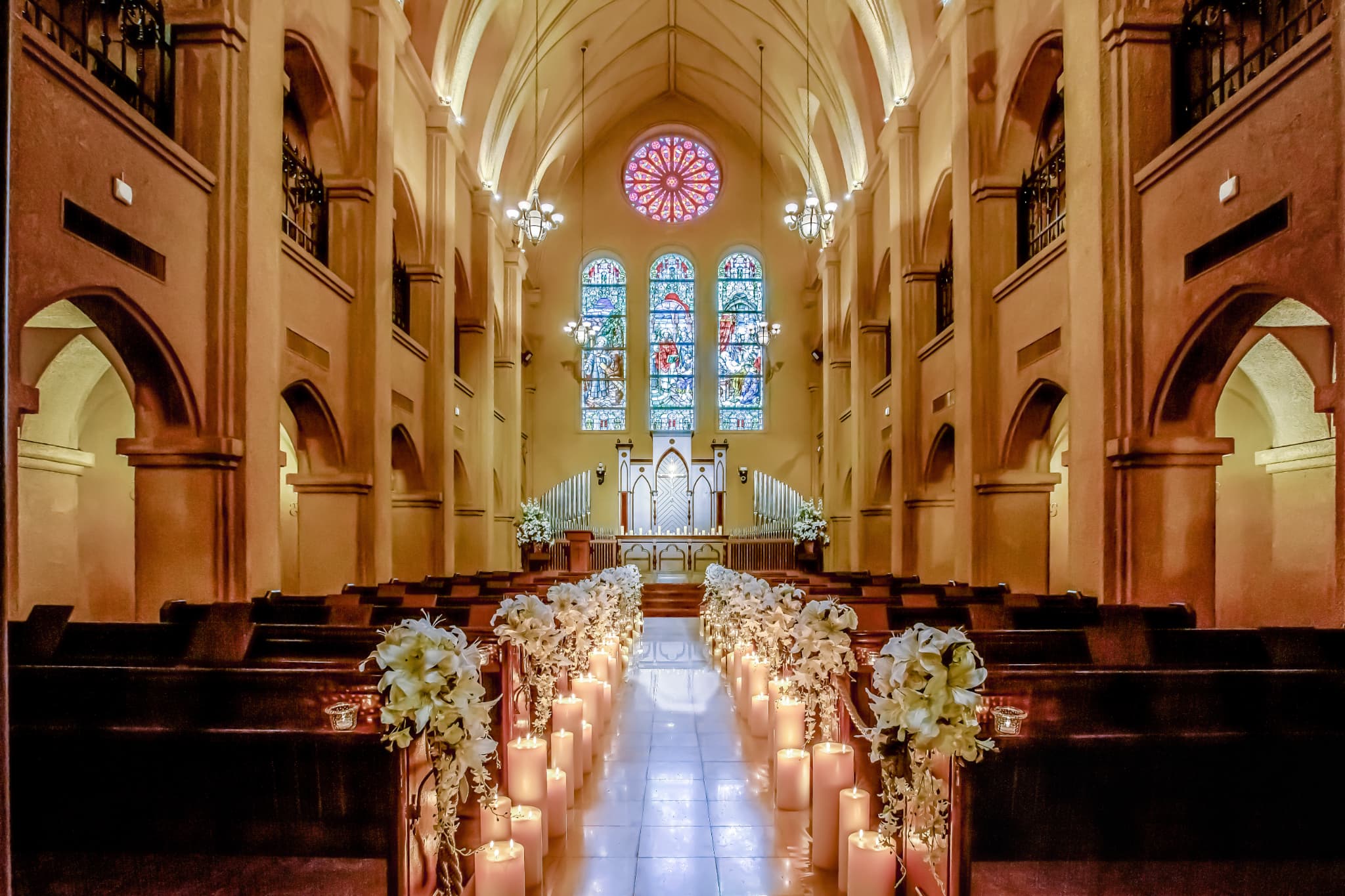 【挙式のみOK】大聖堂チャペルで叶える結婚式