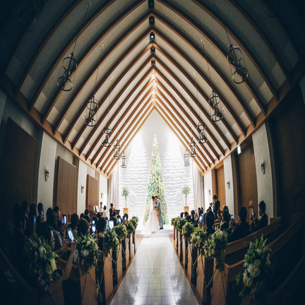 【挙式期間限定】少人数婚│挙式基本料金50％OFF│お得に挙式+披露宴(会食)の相談会