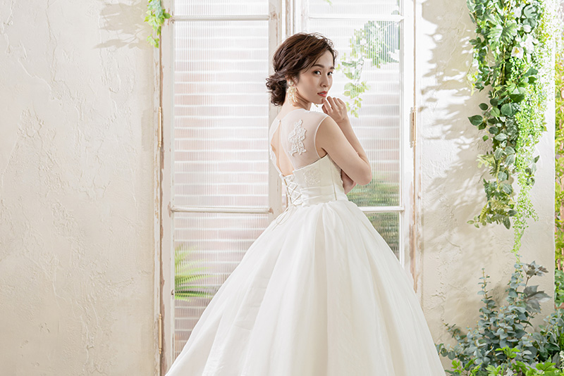 ウェディングドレスの画像