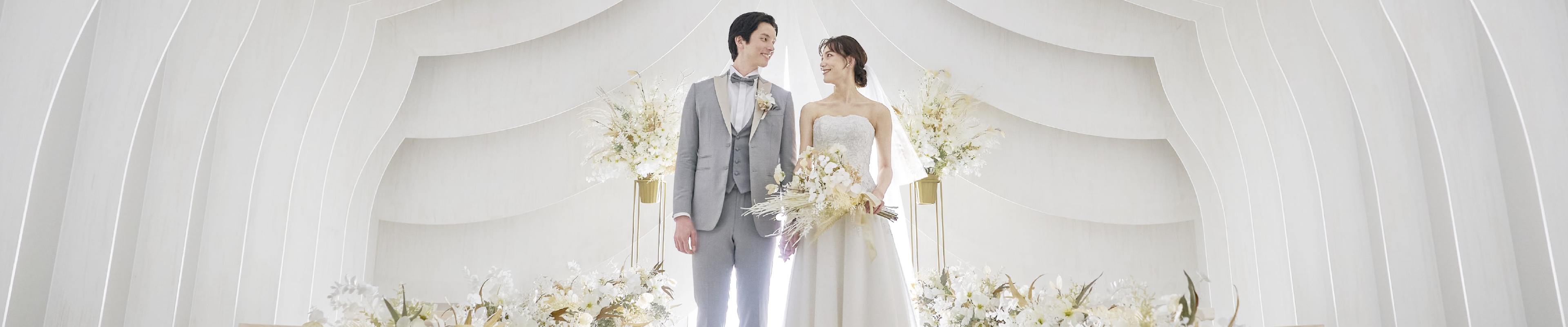 洋装ドレスでのフォトウェディング・前撮り メインビジュアル