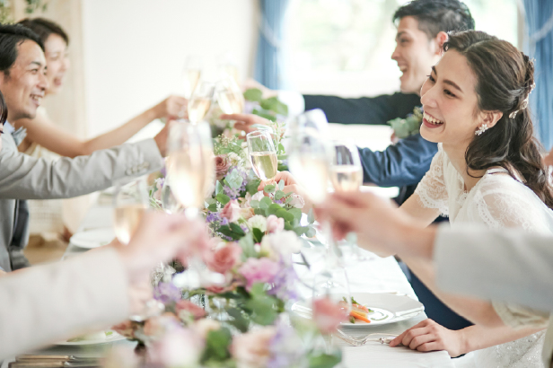 ご利用シーン 会食の写真