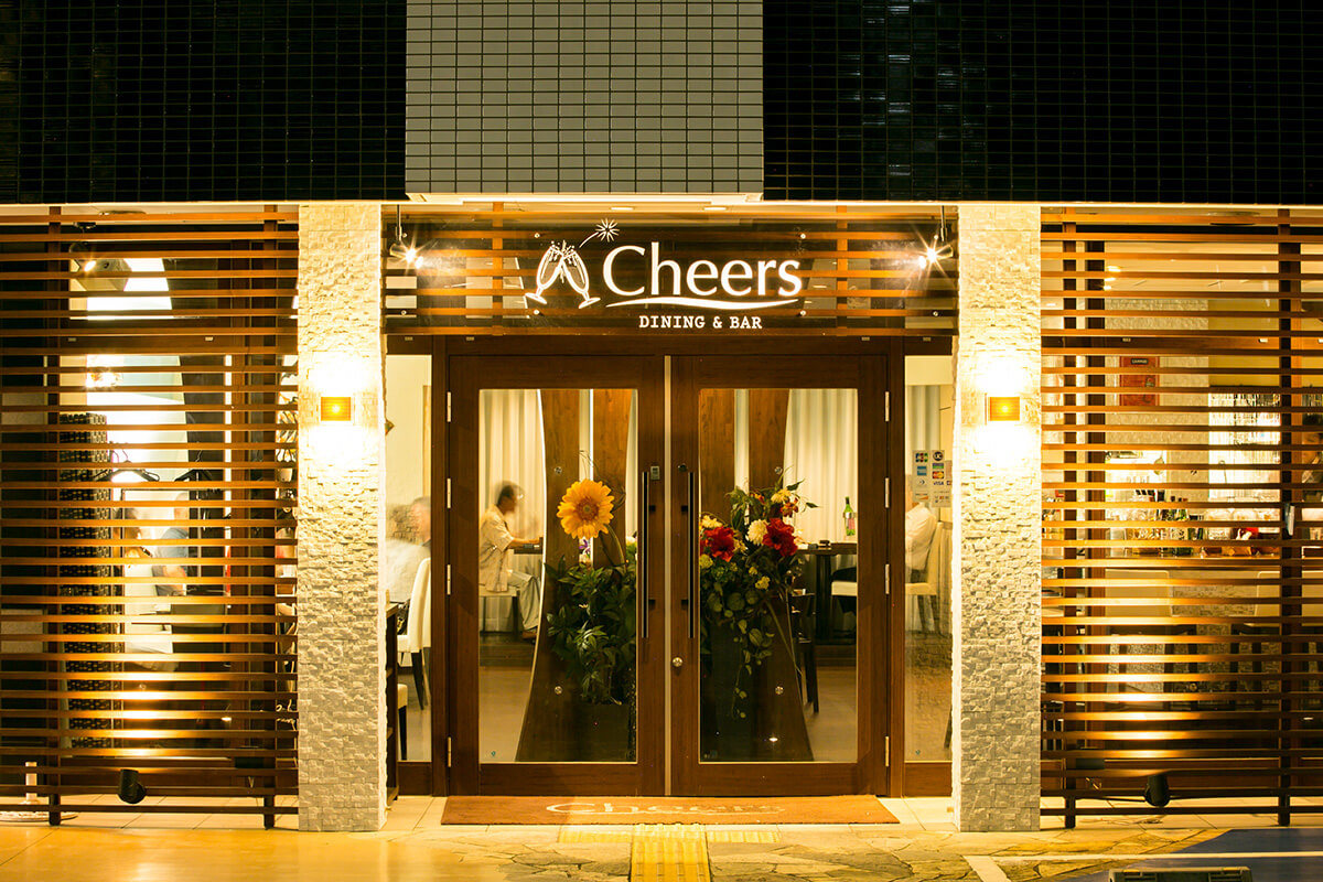 Dining&Bar Cheers（チアーズ）