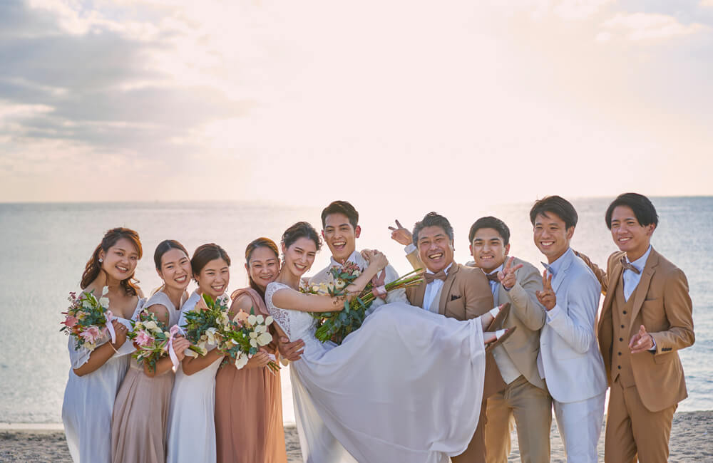 小さな結婚式 沖縄サザンビーチチャペル(シーシェルブルー)