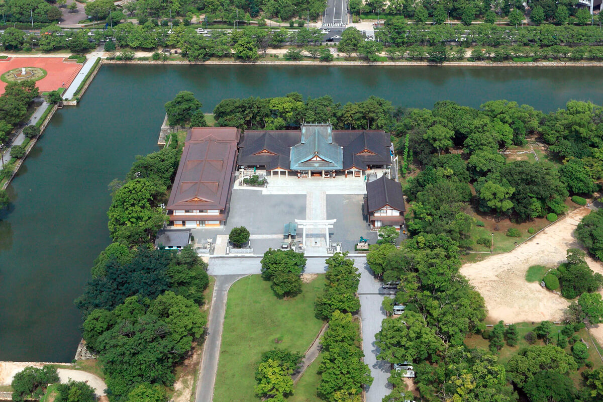 広島護国神社