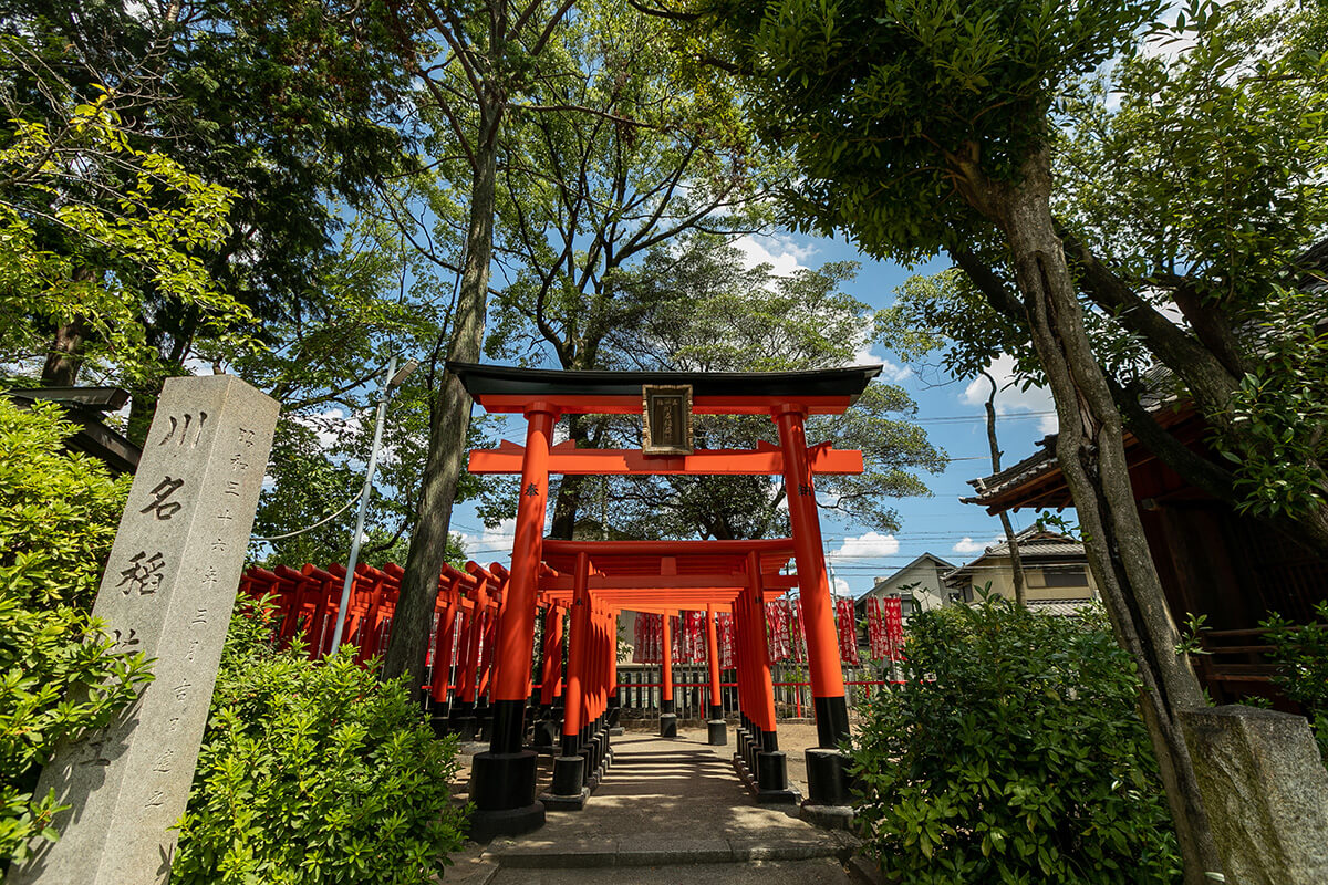 川原神社