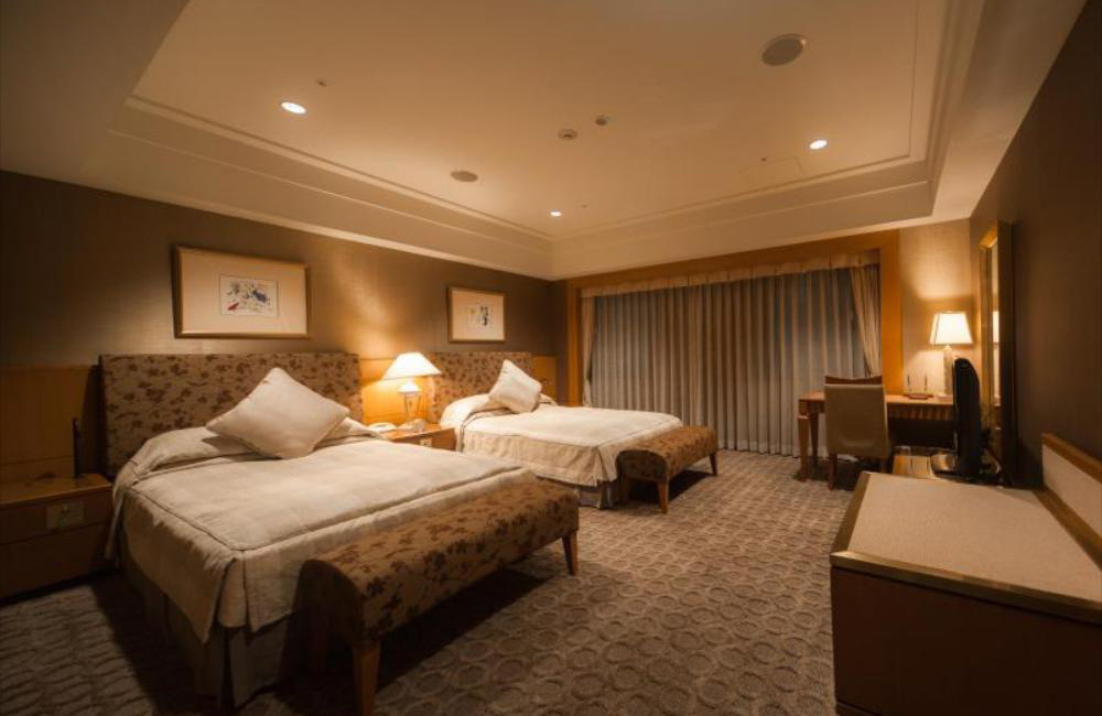 ANAクラウンプラザホテル松山チャペル