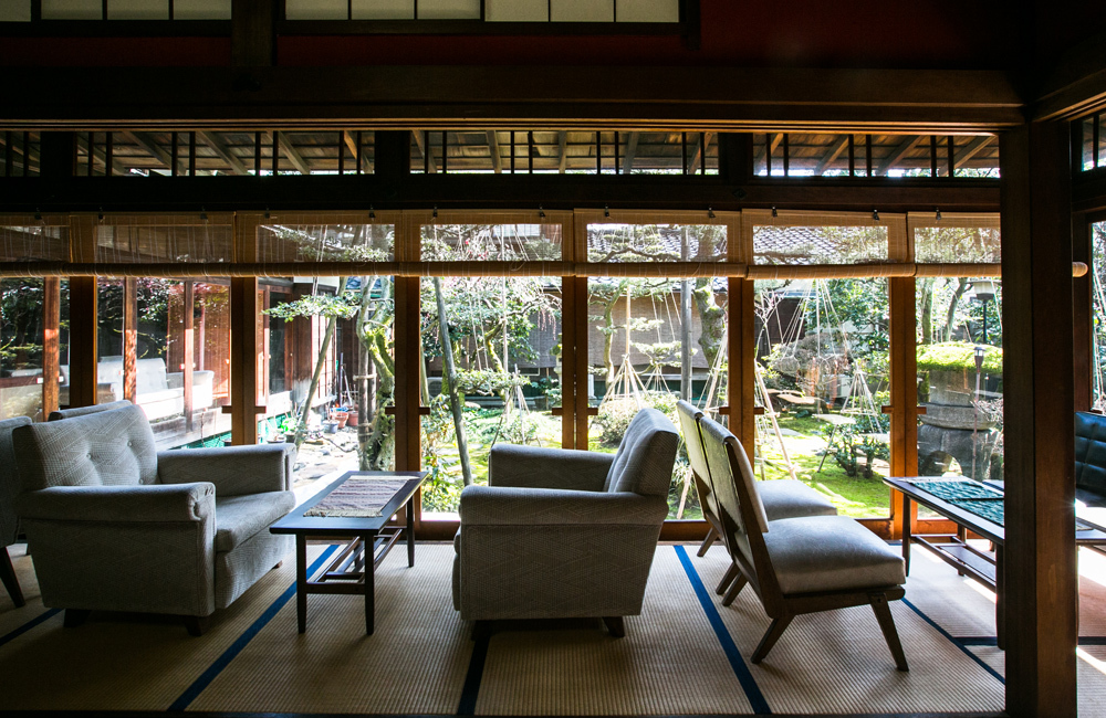 安江八幡宮 金沢水天宮