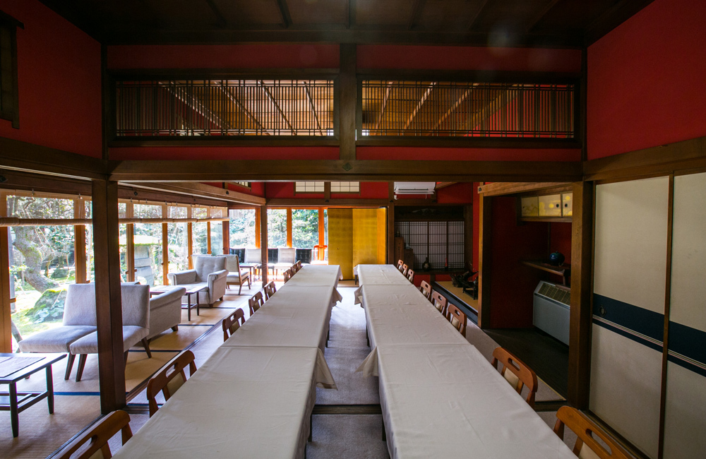 安江八幡宮 金沢水天宮