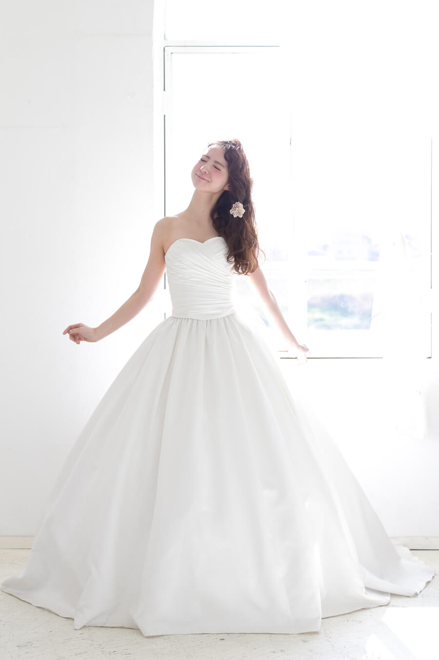 お腹のお子様と一緒に！マタニティウェディングの魅力♪