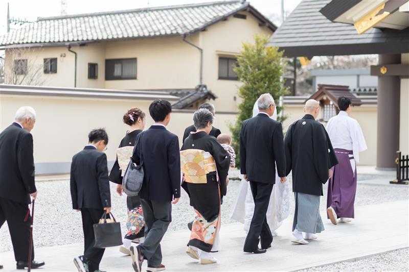 近年人気の神社での和装人前式