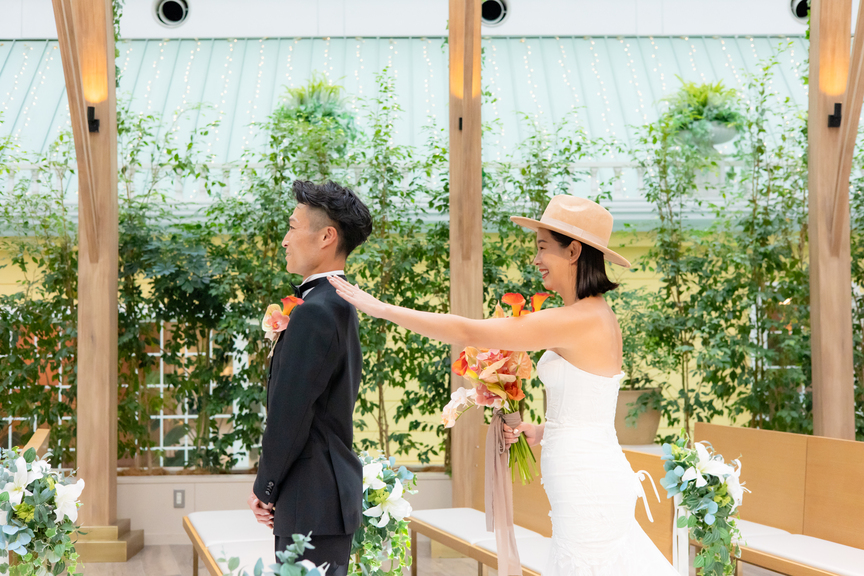 笑顔が止まらない!“結婚式の常識を壊したい”おふたりの楽しいウェディング