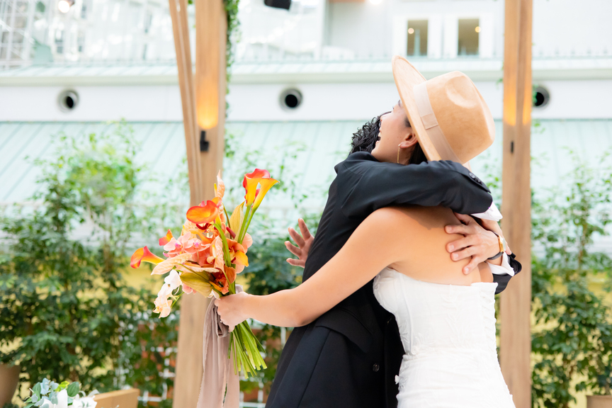 笑顔が止まらない!“結婚式の常識を壊したい”おふたりの楽しいウェディング