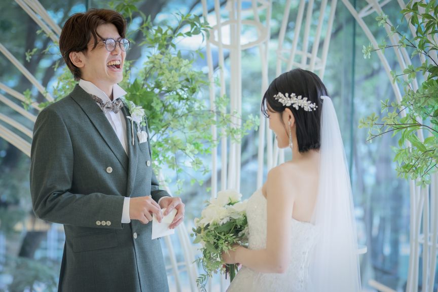 家族で紡いだ誓いの言葉。涙と笑顔で満たされた、ちいさな結婚式のキセキ