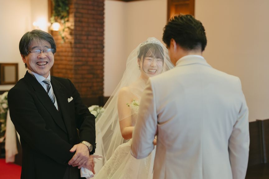 【小樽で叶える家族挙式】　温もりに包まれる少人数挙式＆アットホームな家族婚