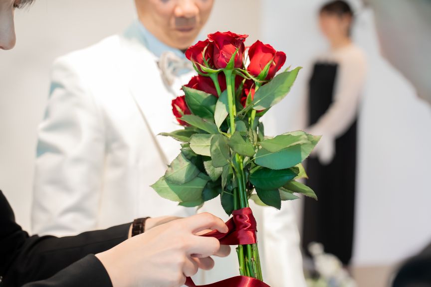 【札幌で叶える家族挙式】 温もりに包まれる少人数挙式&アットホームな家族婚