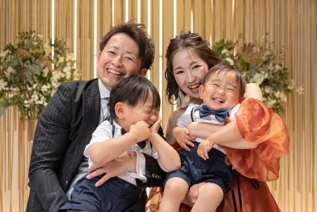 お子様と一緒にファミリーフォトウエディング♪