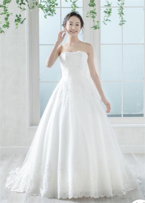 自分に合ったシルエットドレスを♡