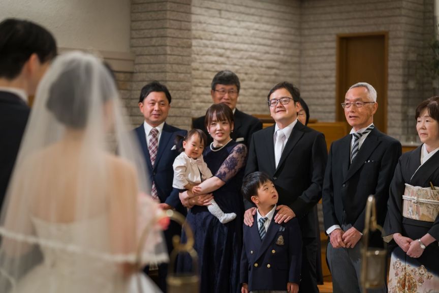 大切なご家族に見守られて迎えた、お二人にとってかけがえのない結婚式♡