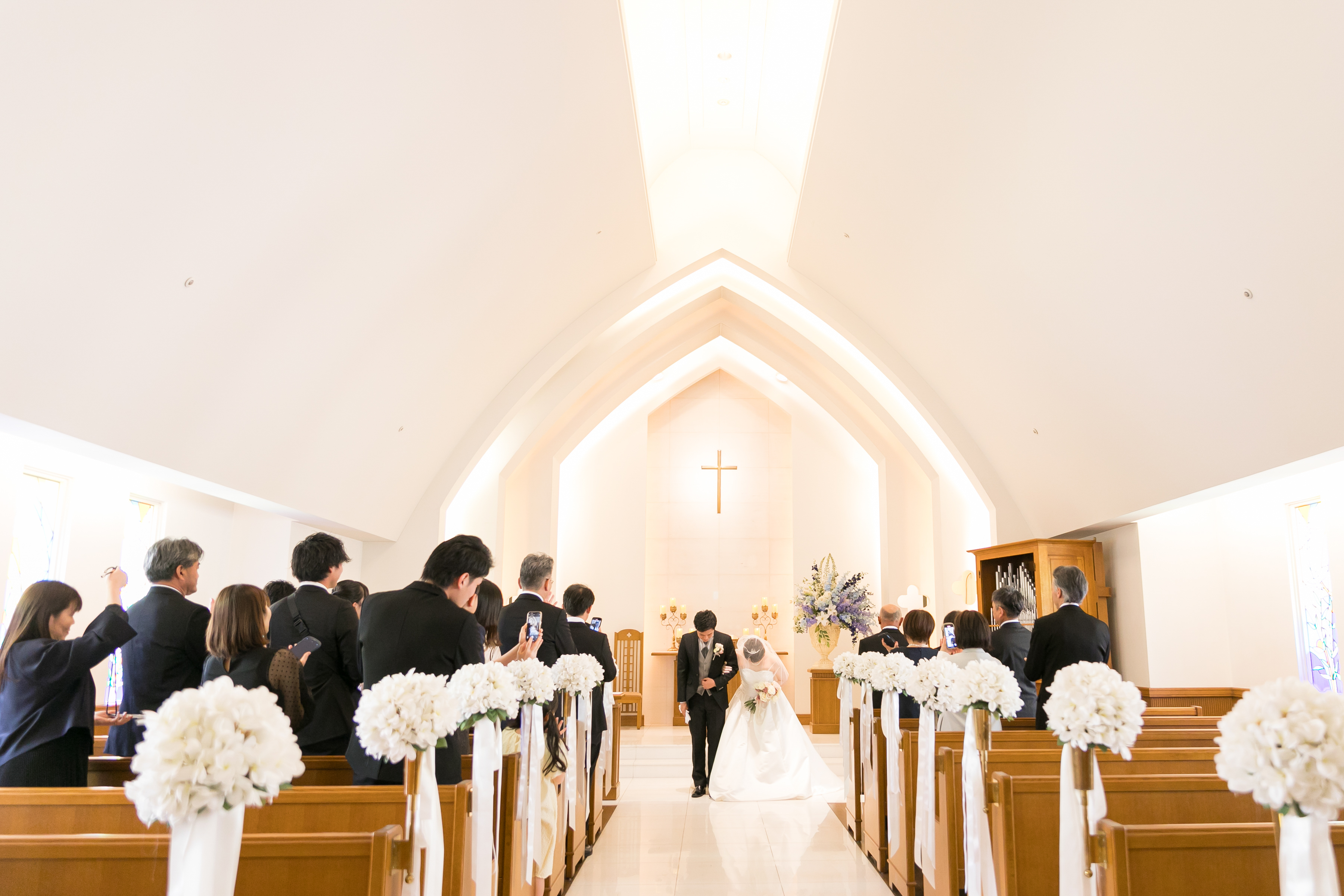 少人数結婚式～親族だけのメリットとは？～