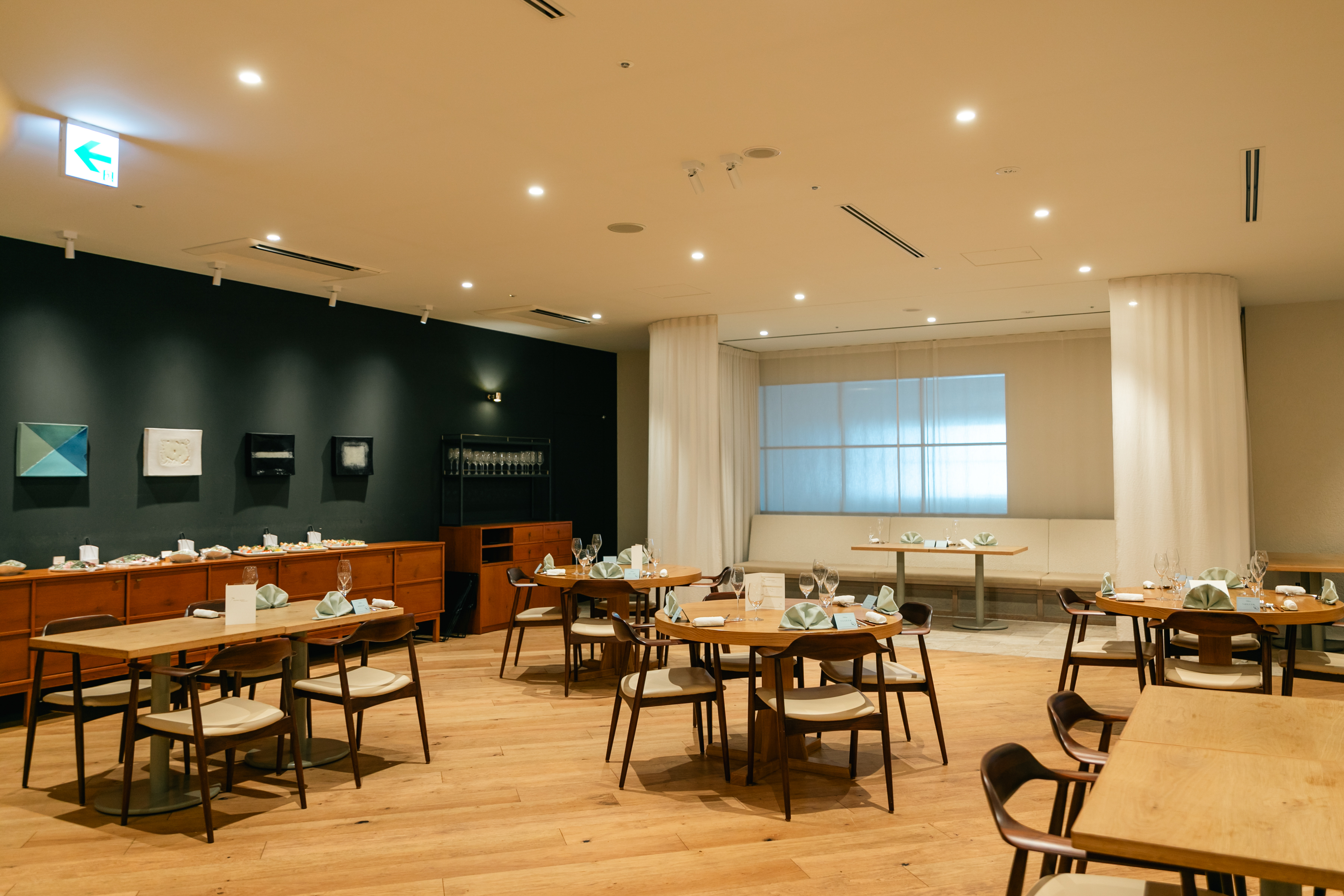 レストランでのお食事会?