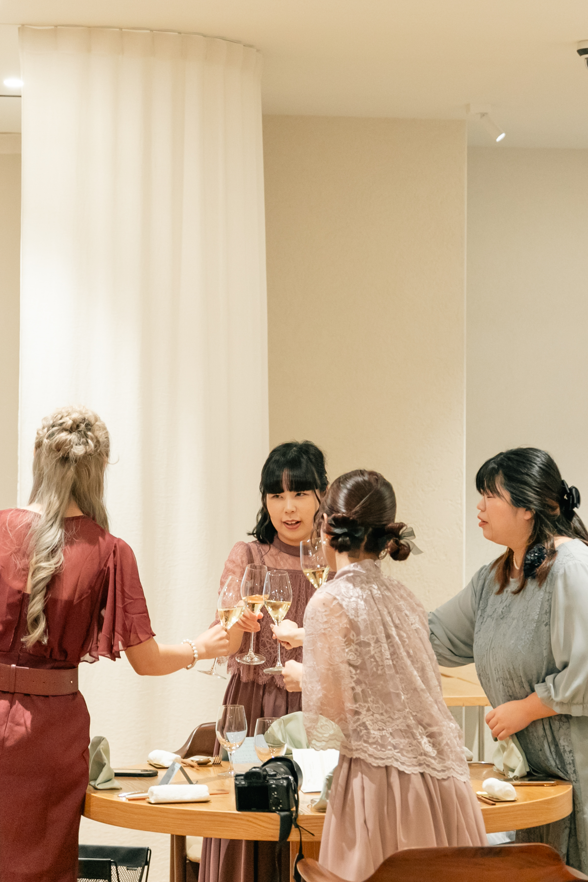 レストランでのお食事会?