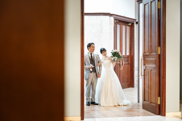 挙式後3分でお色直し！