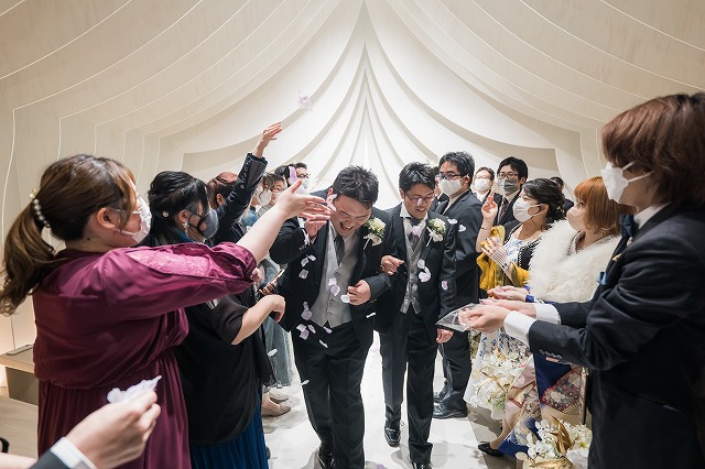 福岡店のLGBTウエディングレポート挙式編♪（タキシード＆タキシード）