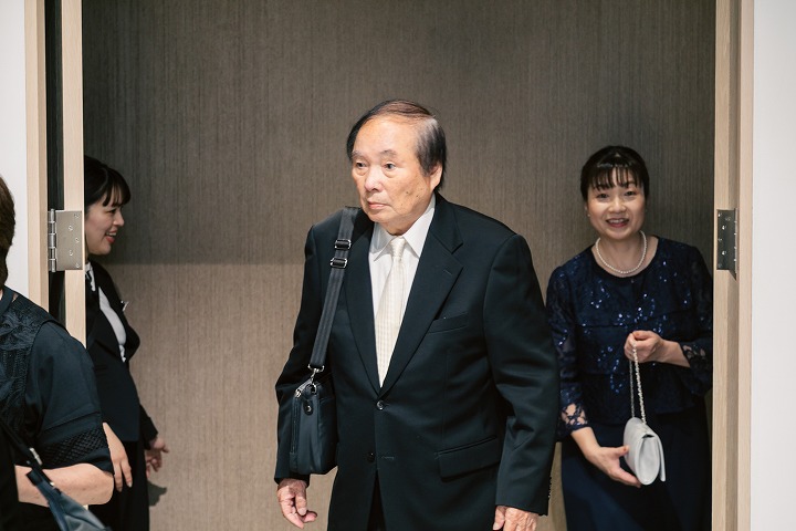 【少人数結婚式】挙式・お食事会レポート①