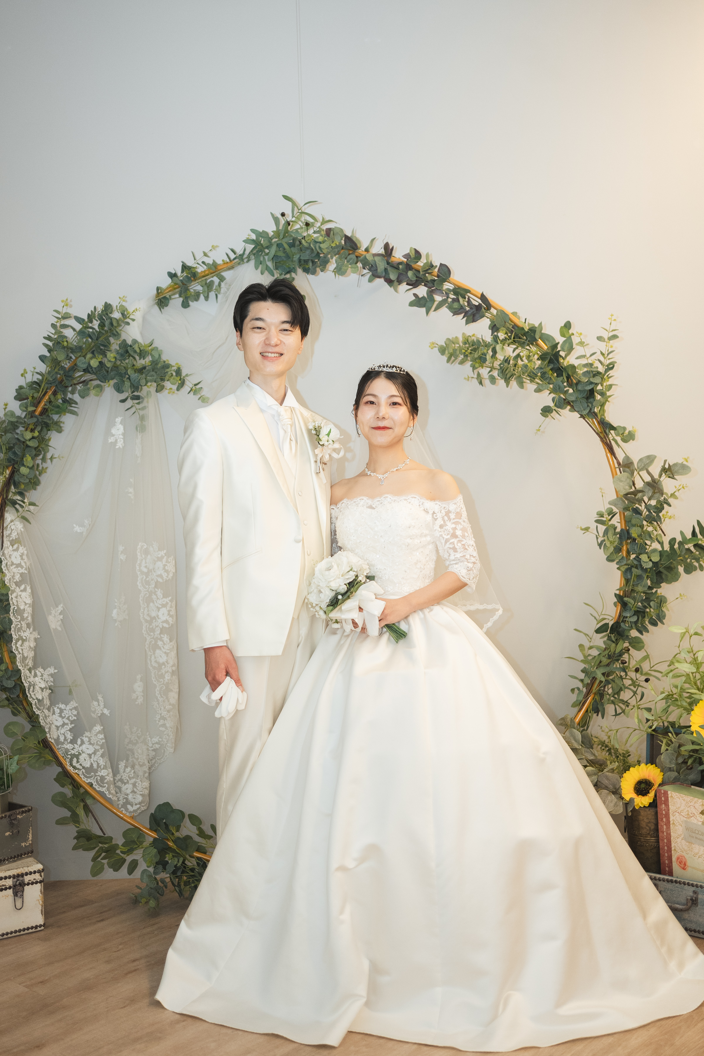 5分でイメージチェンジ！？オーバーカラードレスの魅力をご紹介♪