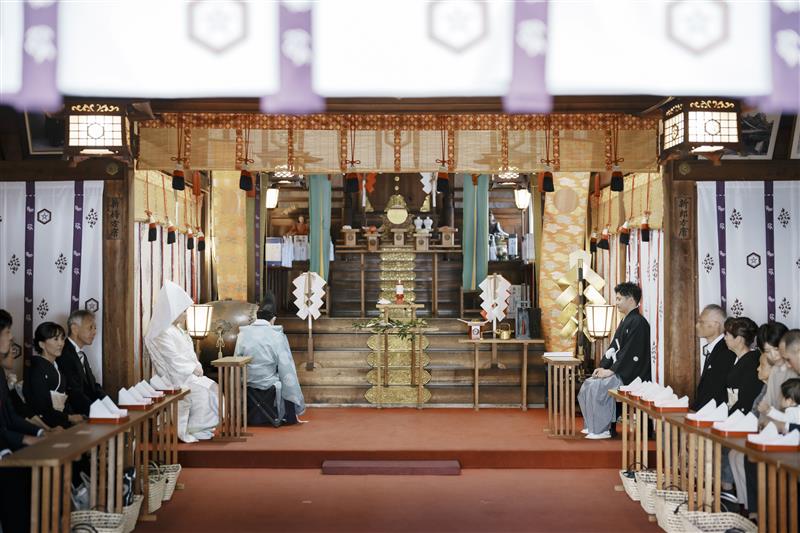 神社での結婚式の一日