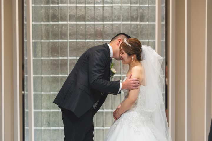 小さな結婚式熊本店　挙式レポート　No.29　３５名以上の挙式＆会食（挙式編）