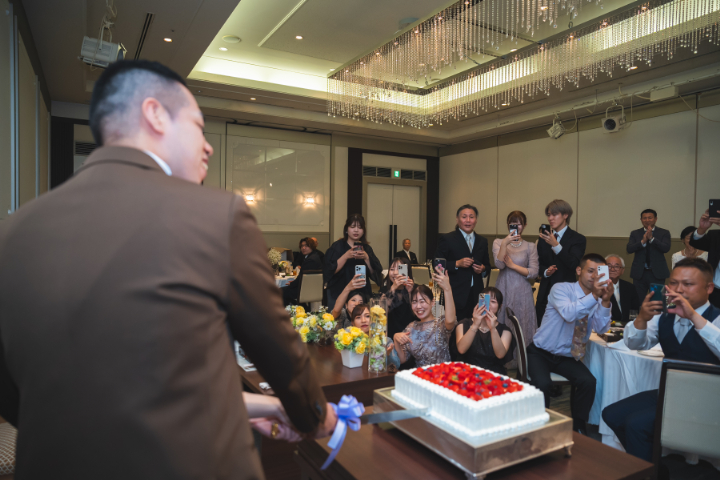 小さな結婚式熊本店　挙式レポート　No.30　３５名以上の挙式＆会食（ホテルメルパルク熊本）