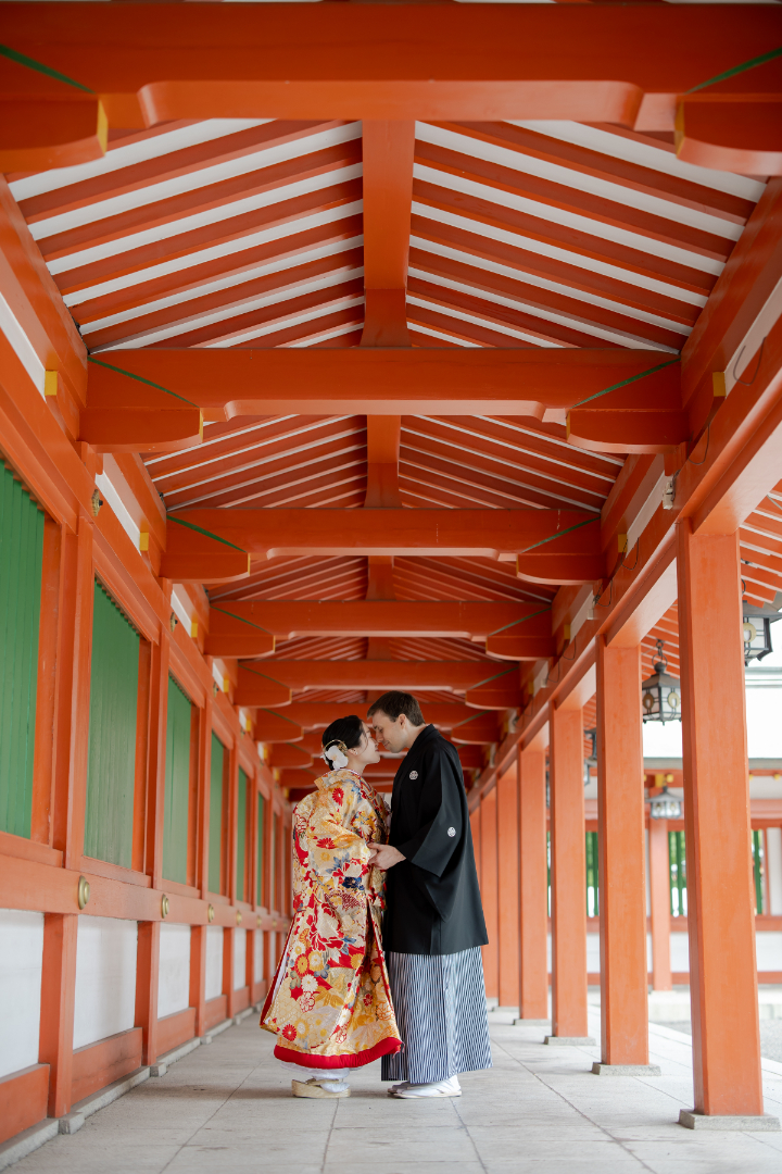 小さな結婚式熊本店　挙式レポート　No.23　藤崎宮での挙式（色打掛＆国際結婚）挙式前