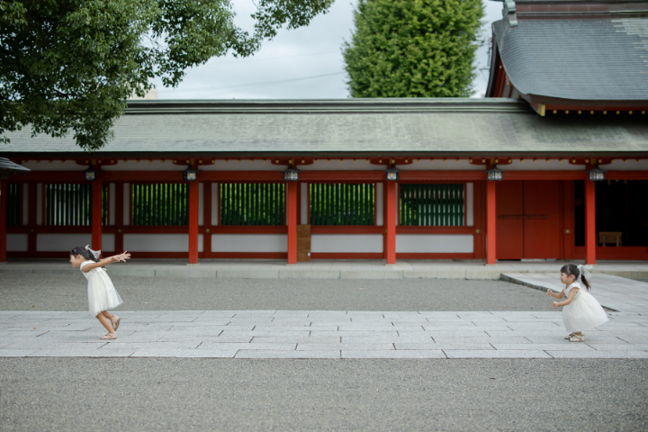 小さな結婚式熊本店　挙式レポート　No.23　藤崎宮での挙式（色打掛＆国際結婚）挙式前