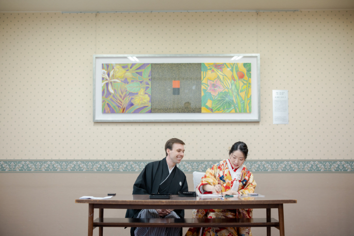 小さな結婚式熊本店　挙式レポート　No.23　藤崎宮での挙式（色打掛＆国際結婚）挙式前