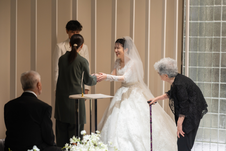 小さな結婚式熊本店　挙式レポート　No.27　少人数での挙式＆ホテル会食（15名　挙式編）