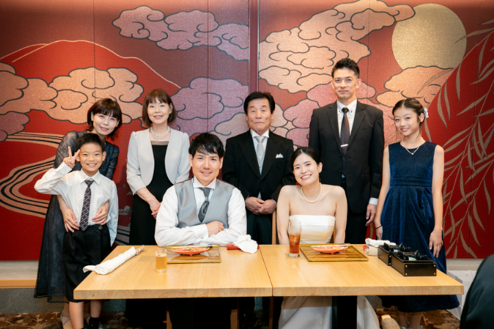 小さな結婚式熊本店　挙式レポート　No.22　３０名でのシンプル会食（日本料理＆ケーキ入刀）