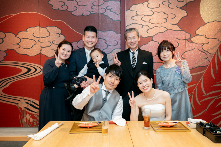 小さな結婚式熊本店　挙式レポート　No.22　３０名でのシンプル会食（日本料理＆ケーキ入刀）