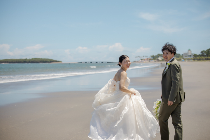 小さな結婚式熊本店 挙式レポート No.32 ANAホリデーインリゾート宮崎(ビーチ撮影編)